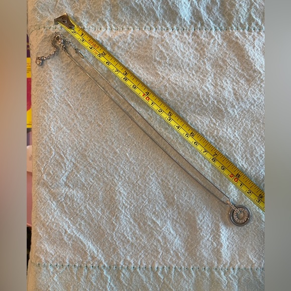 Swarovski necklace with two-circles pendant - Picture 5 of 5